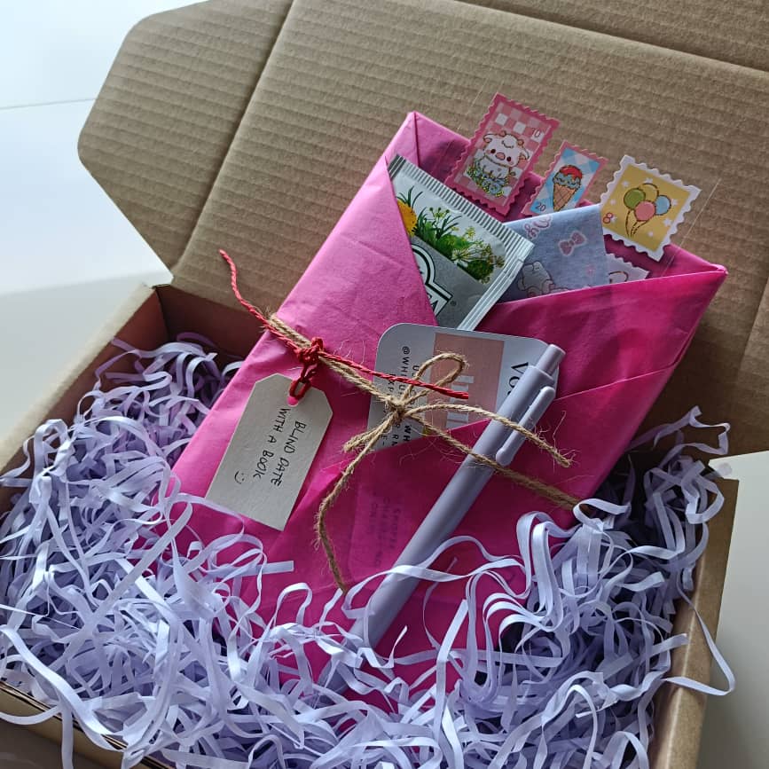 Blind Date with a Book Surprise Box | Cozy Reading Gift Box