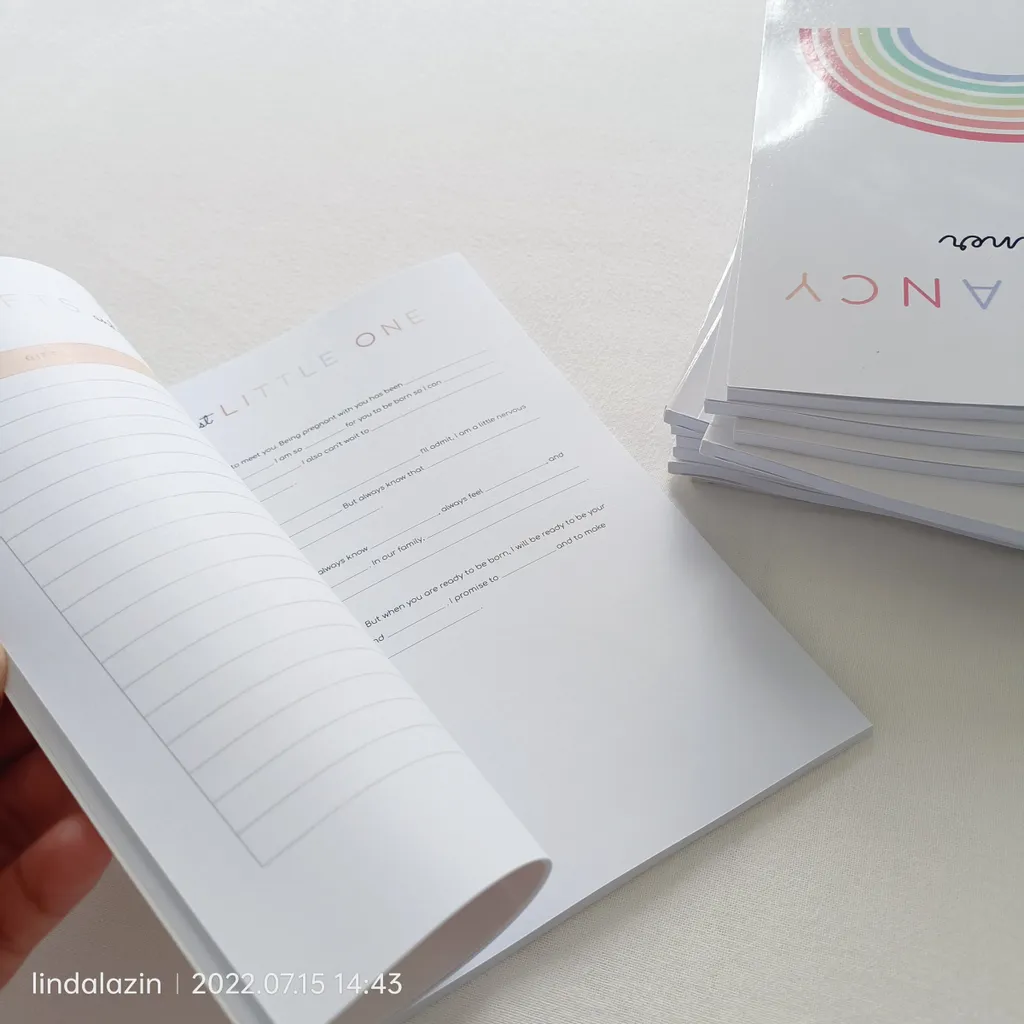 Whizurlshop Pregnancy Planner Journal Diary A5 White Rainbow